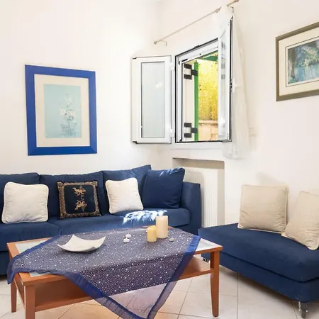 Holiday home Anna's *